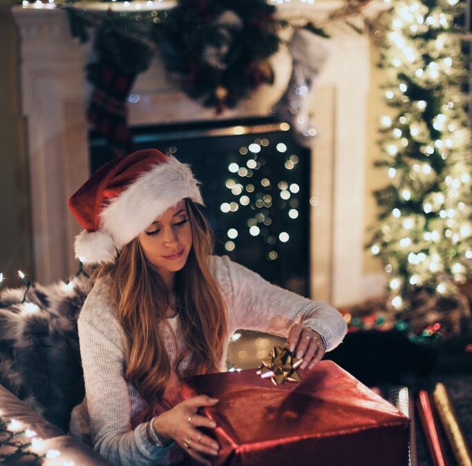 5 Ways for Moms to Stay Happy Over the Holidays