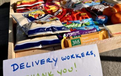 Ways to Give Back with Your Kids This Holiday Season